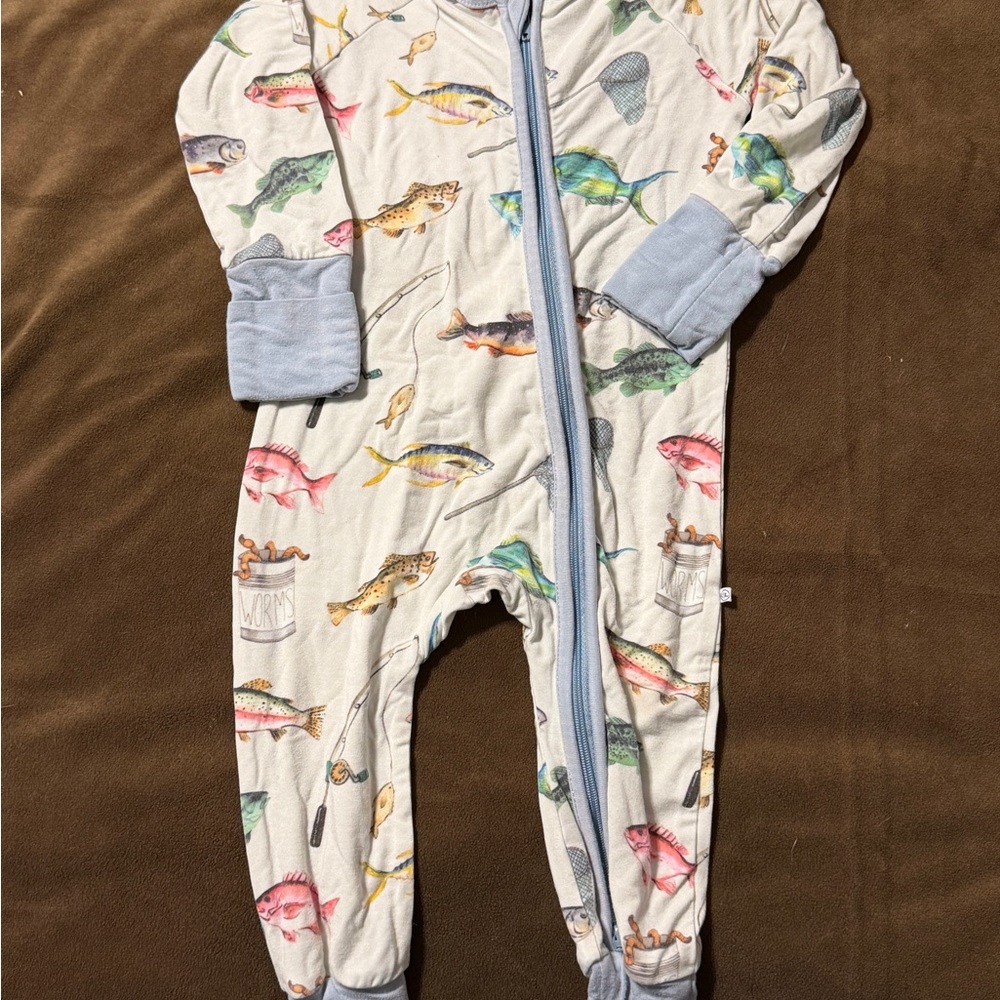 Caden Lane bamboo fish sleeper